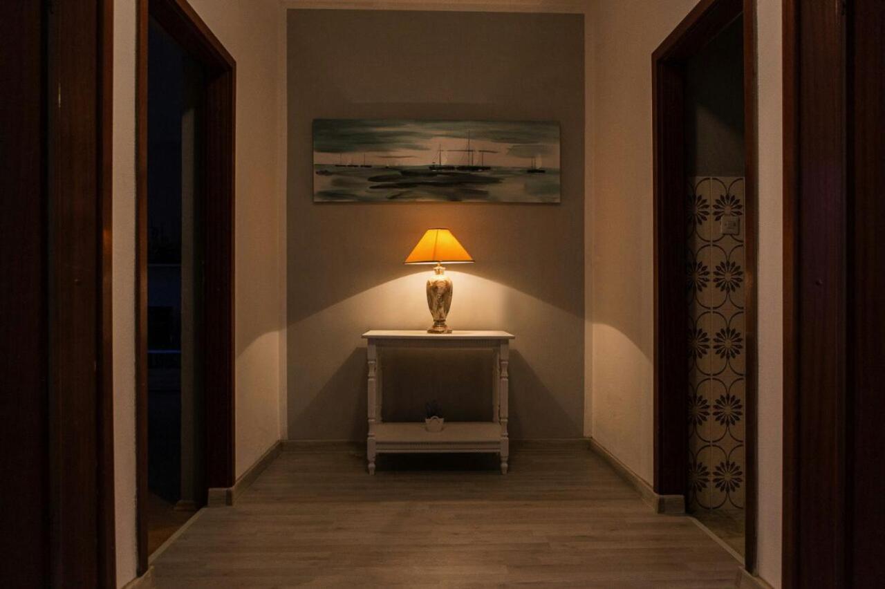 Beautiful Apartment In Center Of Trogir Eksteriør billede